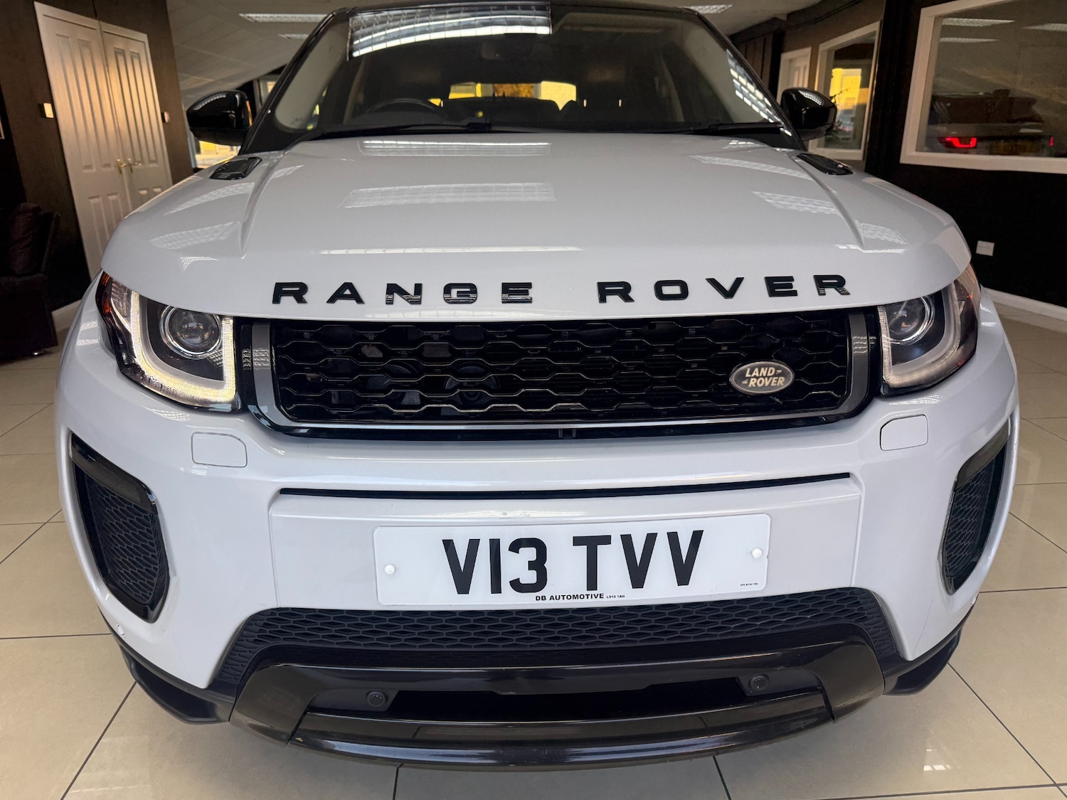 Used Land Rover Range Rover Evoque 2015 for sale - 76379289: Photo 2