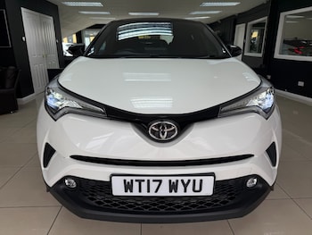 Used Toyota C-HR 2017 for sale - 76310503: Photo