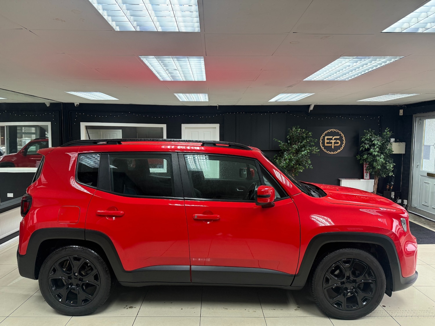 Used Jeep Renegade 2020 for sale - 77782137: Photo 5