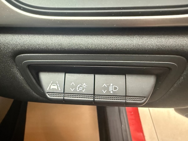 Used Renault Captur 2022 for sale - 76144153: Photo 19