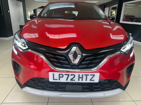 Used Renault Captur 2022 for sale - 76144153: Photo 2
