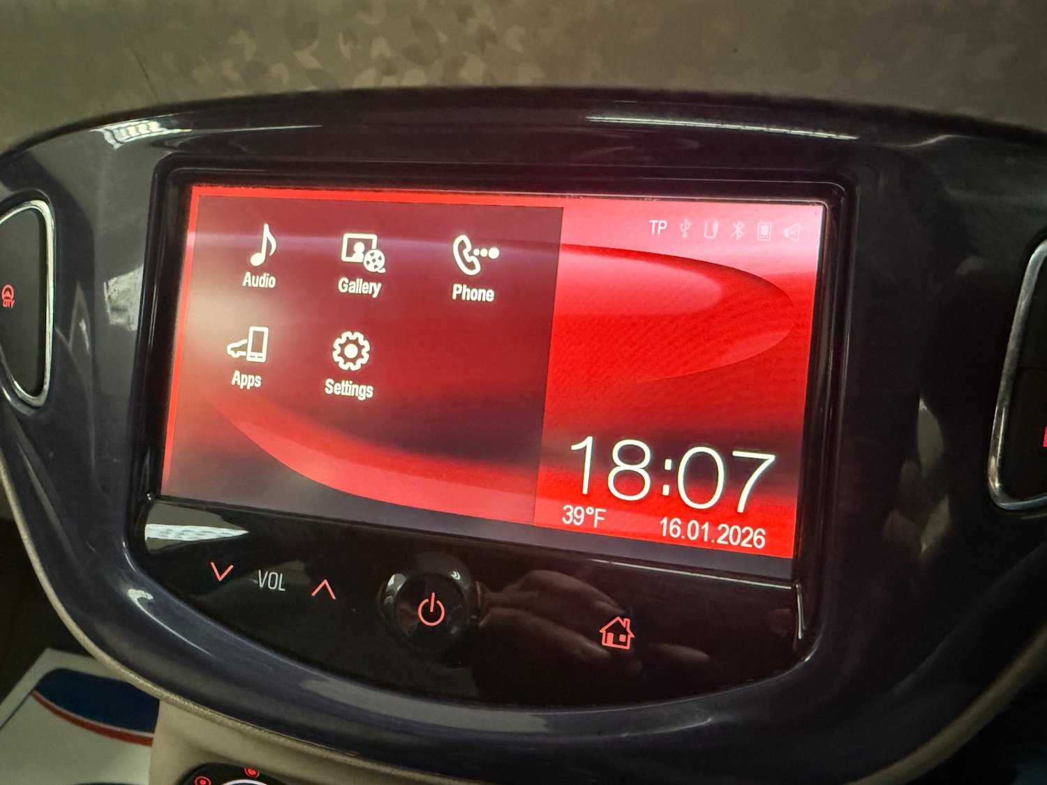 Used Vauxhall ADAM 2013 for sale - 77229167: Photo 16