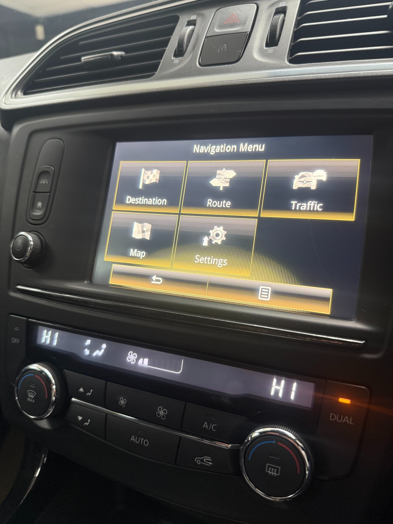 Used Renault Kadjar 2015 for sale - 76161890: Photo 15