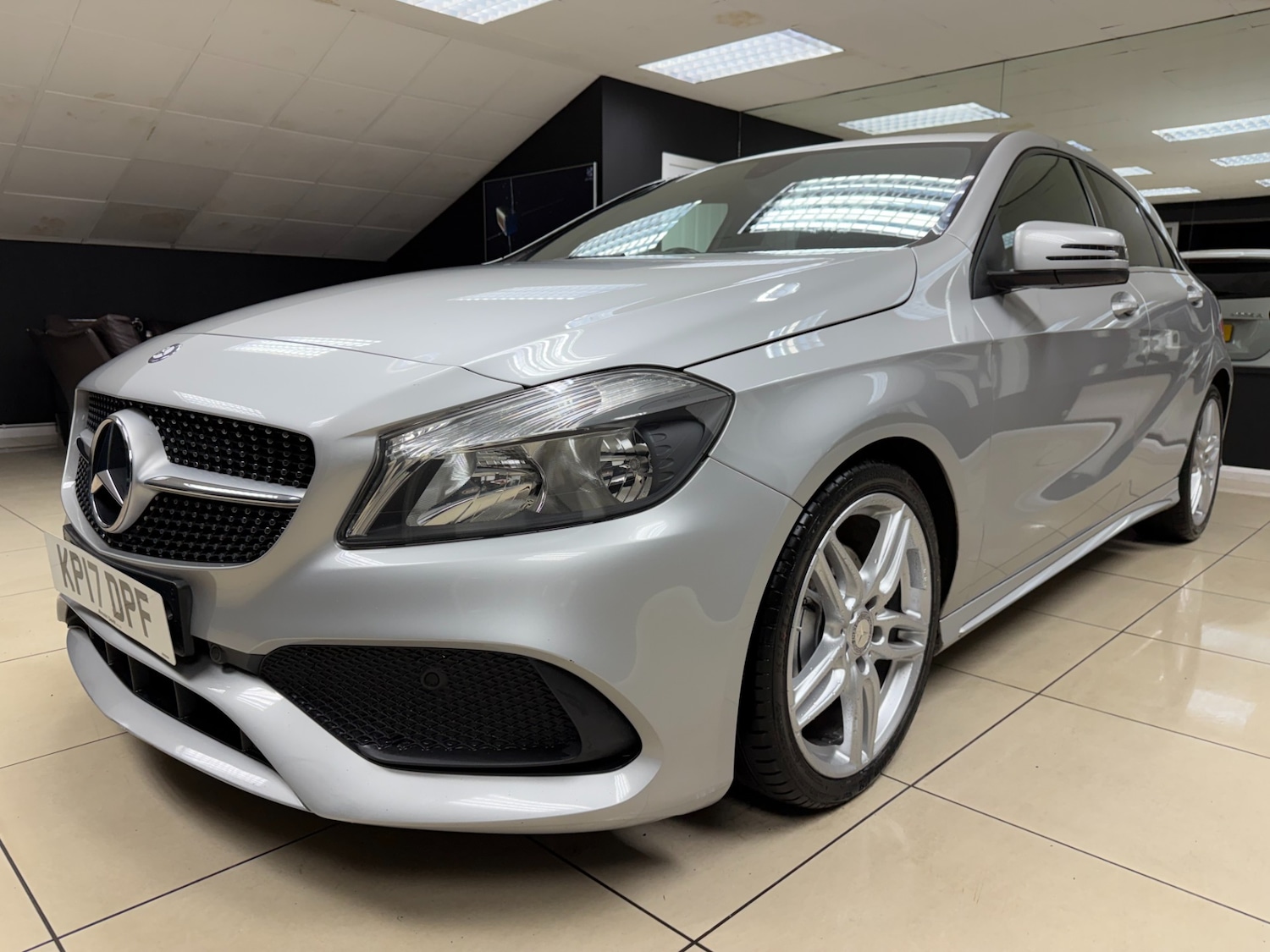 Used Mercedes-Benz A-Class 2017 for sale - 77522303: Photo 4