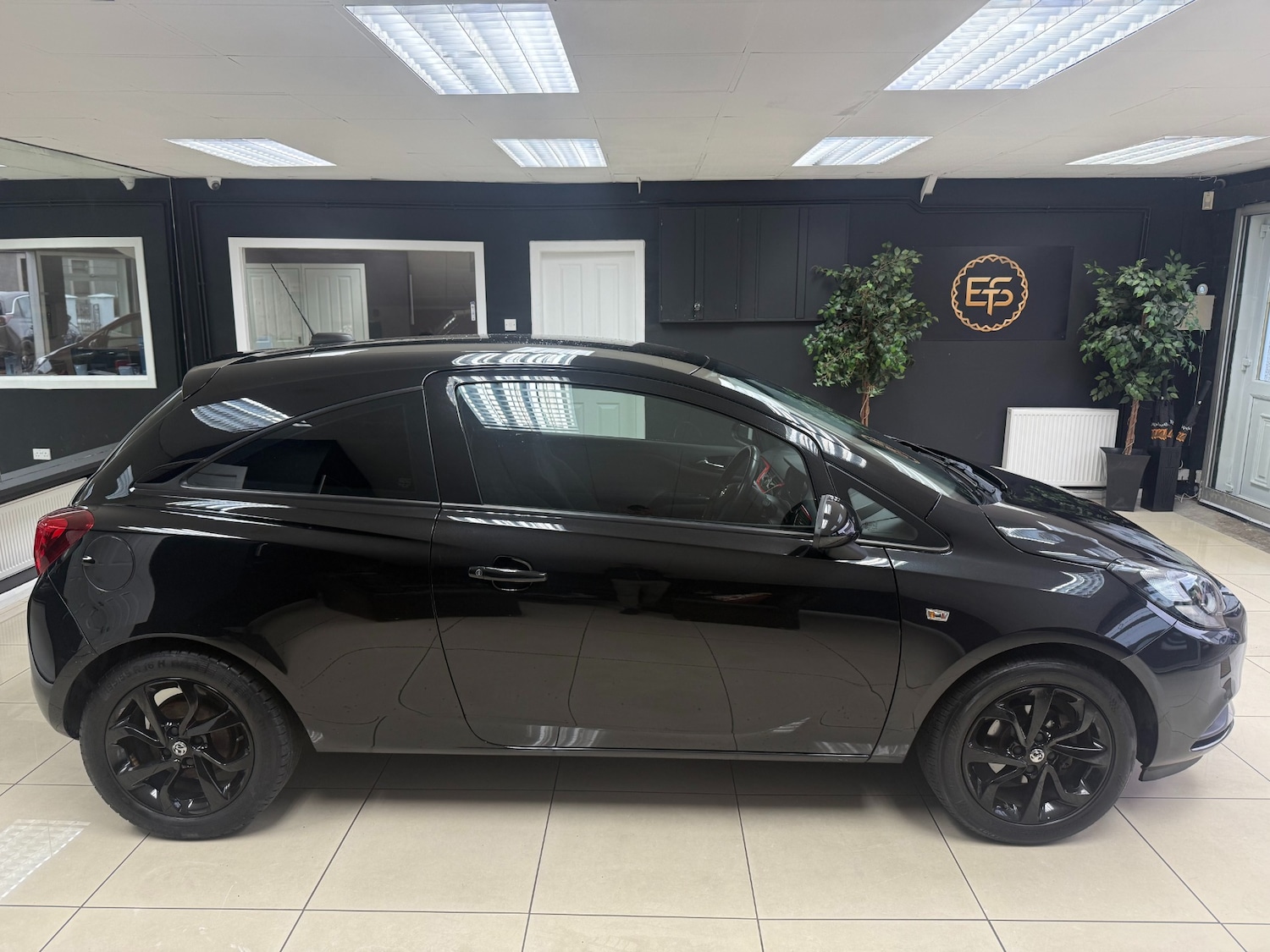 Used Vauxhall Corsa 2018 for sale - 76368396: Photo 5