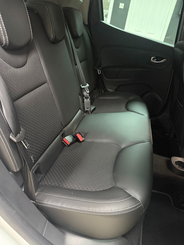 Used Renault Clio 2019 for sale - 76286789: Photo 18