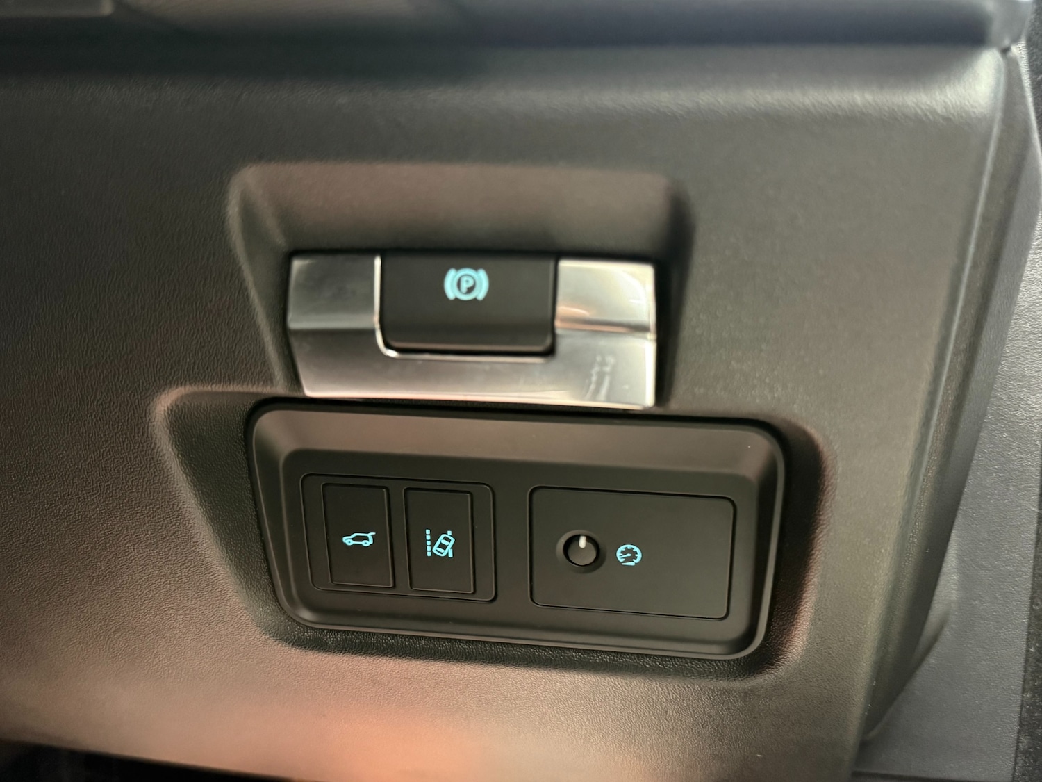 Used Jaguar E-Pace 2019 for sale - 76935374: Photo 19