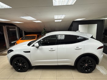Used Jaguar E-Pace 2019 for sale - 76935374: Photo