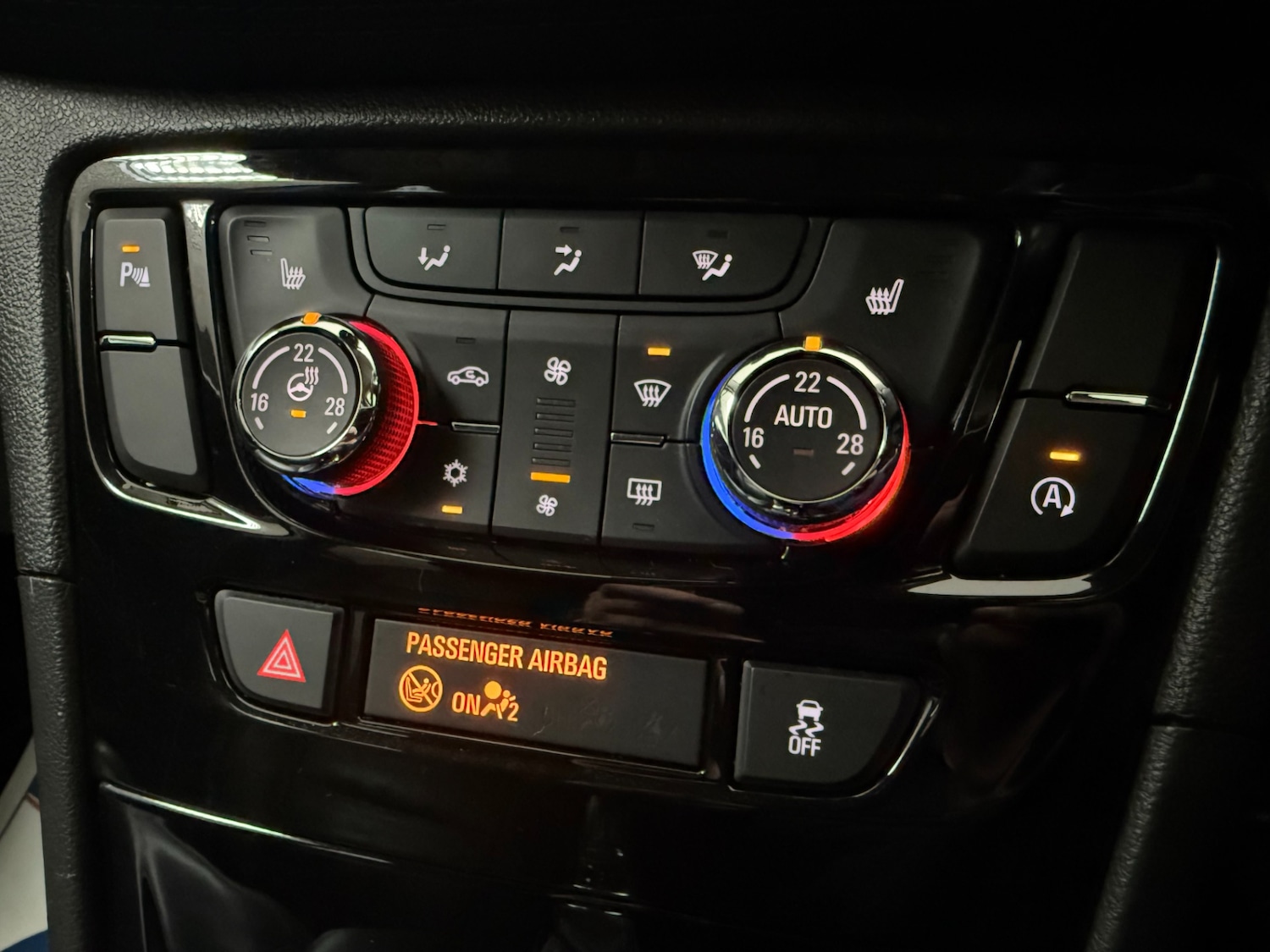 Used Vauxhall Mokka X 2018 for sale - 76935408: Photo 17