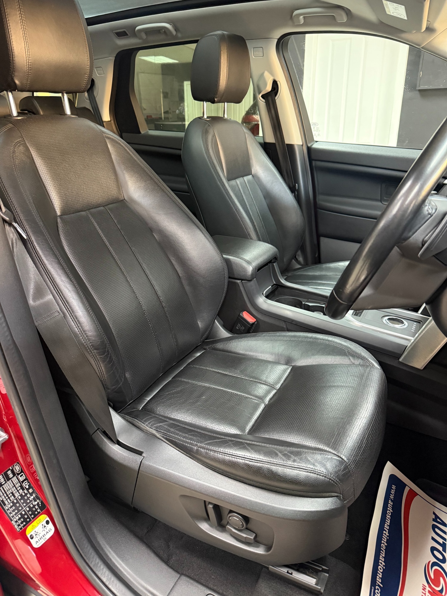 Used Land Rover Discovery Sport 2016 for sale - 77058382: Photo 11