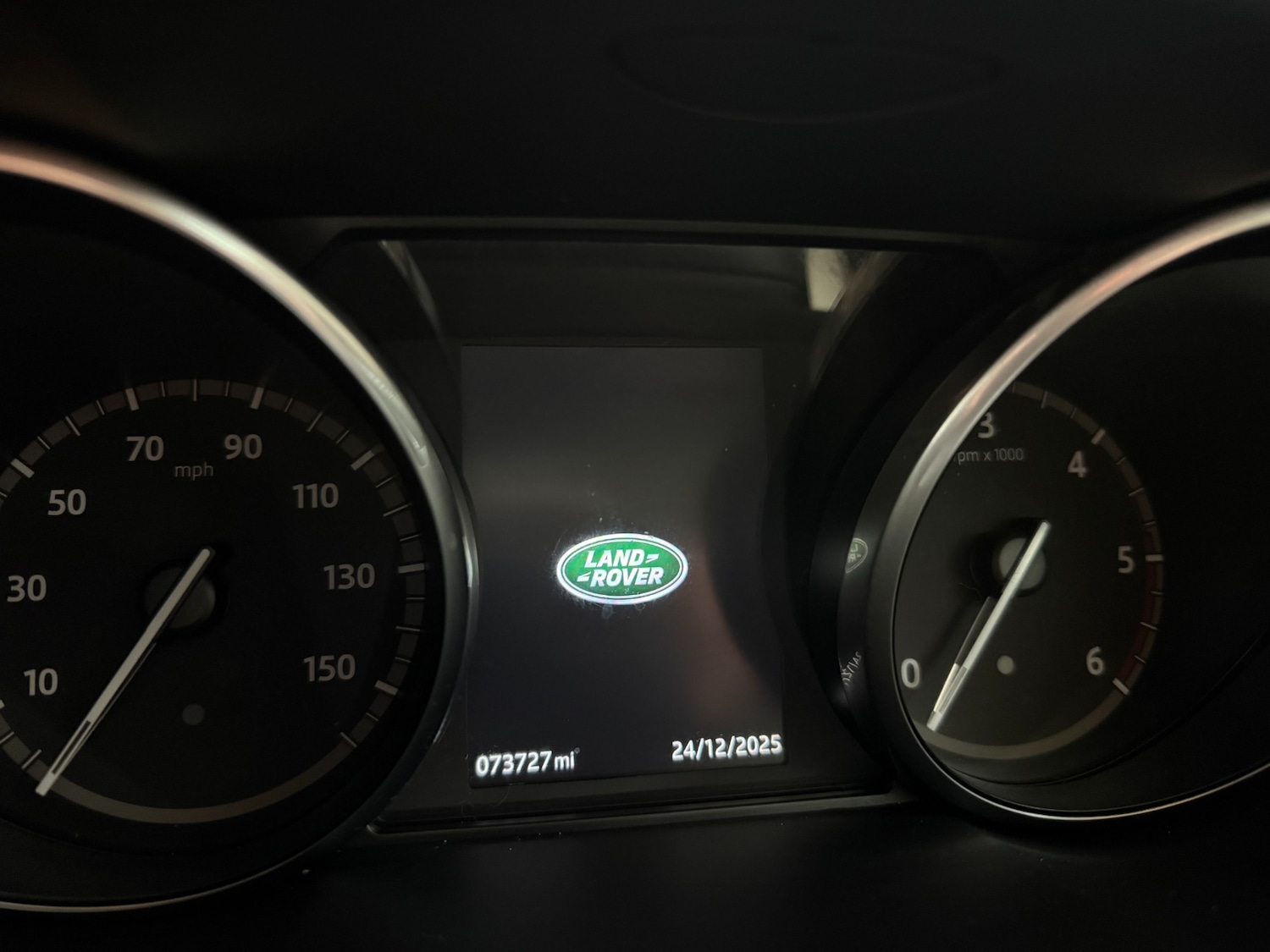 Used Land Rover Discovery Sport 2016 for sale - 77058382: Photo 12