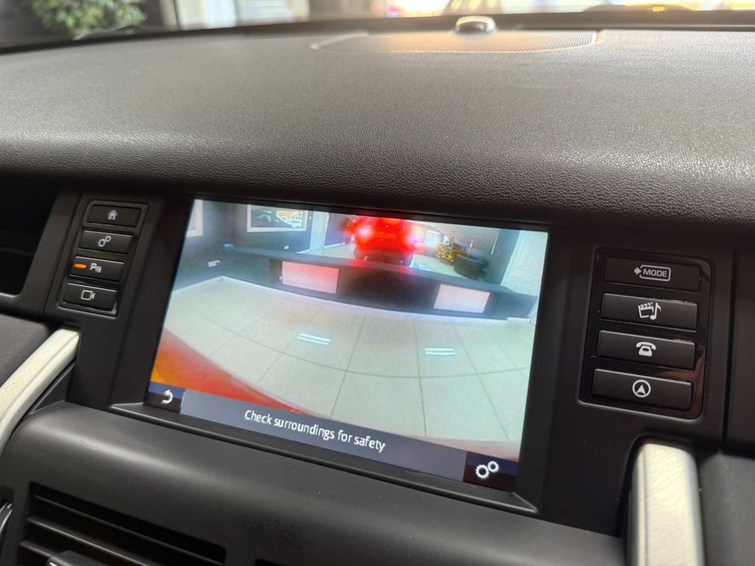 Used Land Rover Discovery Sport 2016 for sale - 77058382: Photo 14