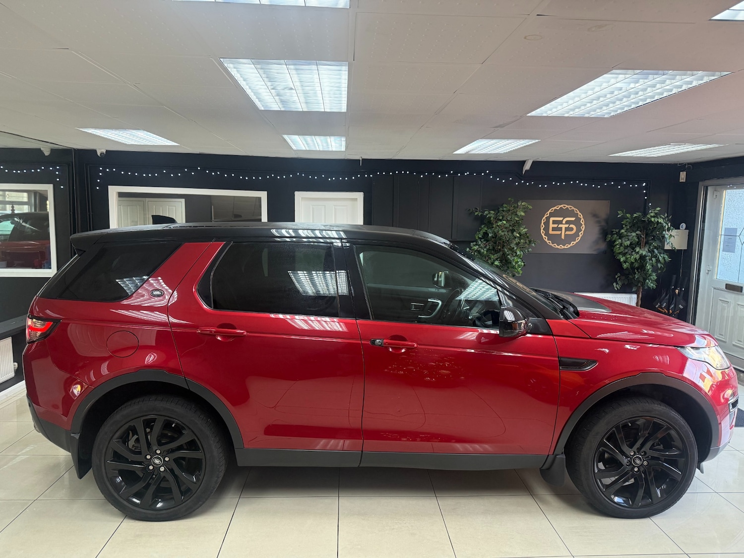 Used Land Rover Discovery Sport 2016 for sale - 77058382: Photo 5