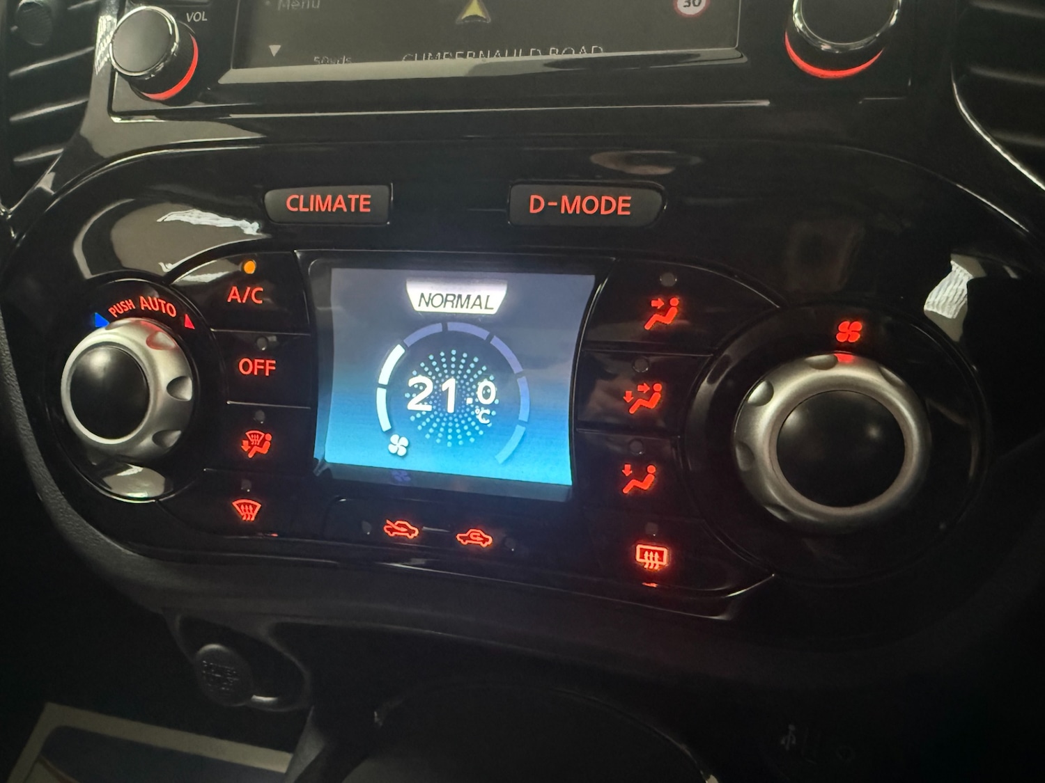 Used Nissan Juke 2018 for sale - 76819550: Photo 18