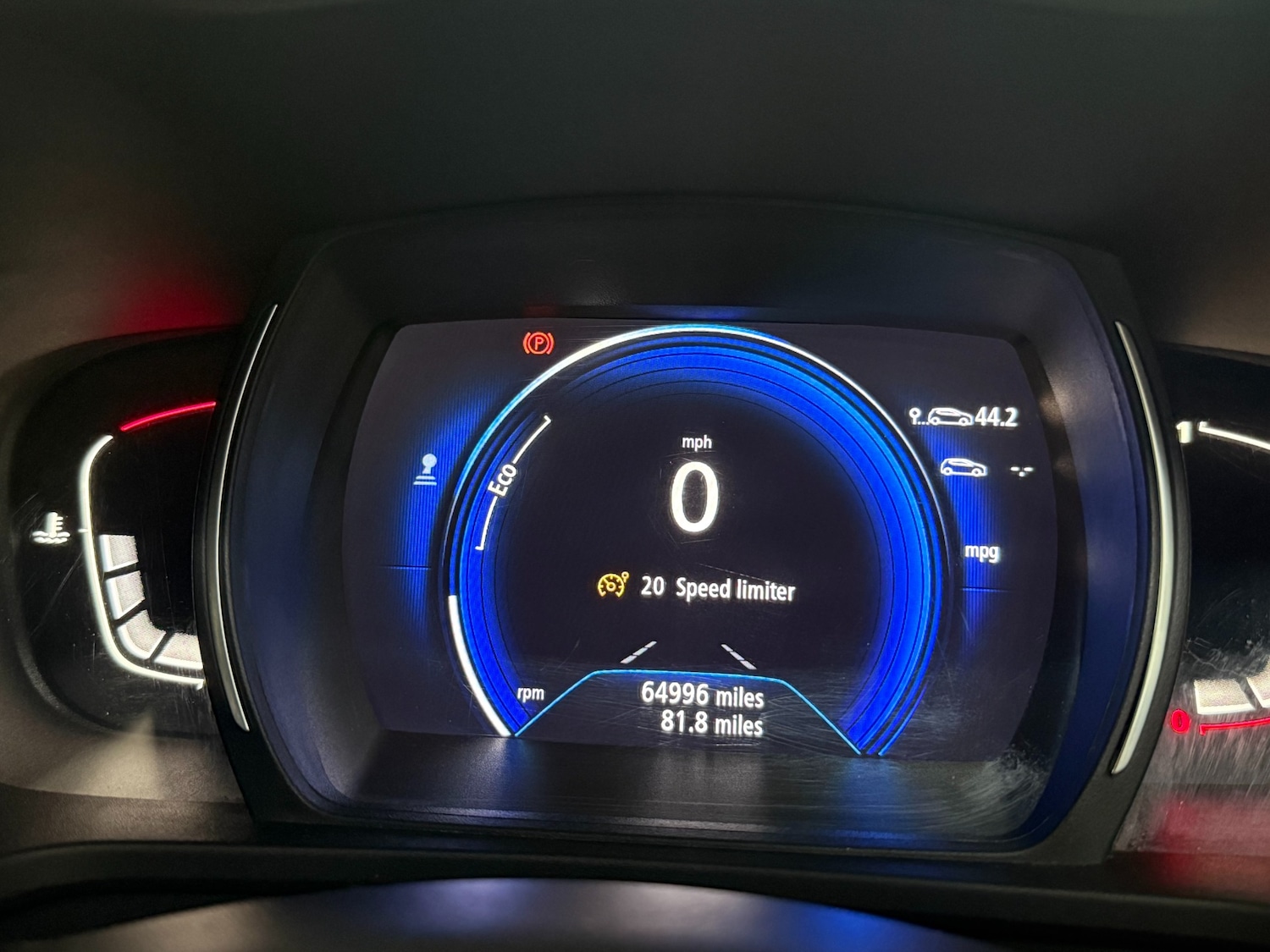 Used Renault Kadjar 2017 for sale - 76352128: Photo 14