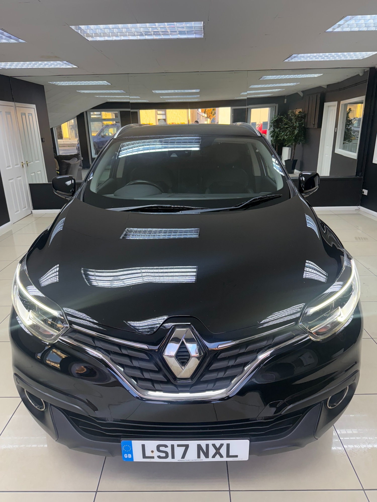 Used Renault Kadjar 2017 for sale - 76352128: Photo 2