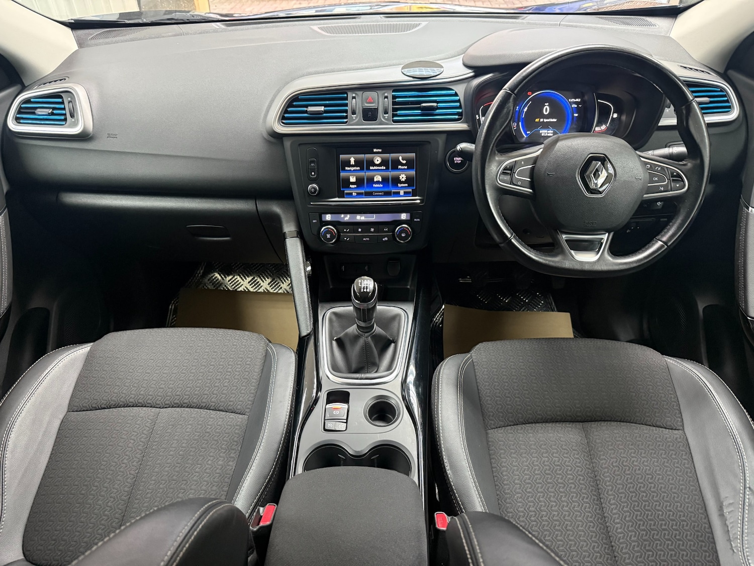 Used Renault Kadjar 2017 for sale - 76352128: Photo 9