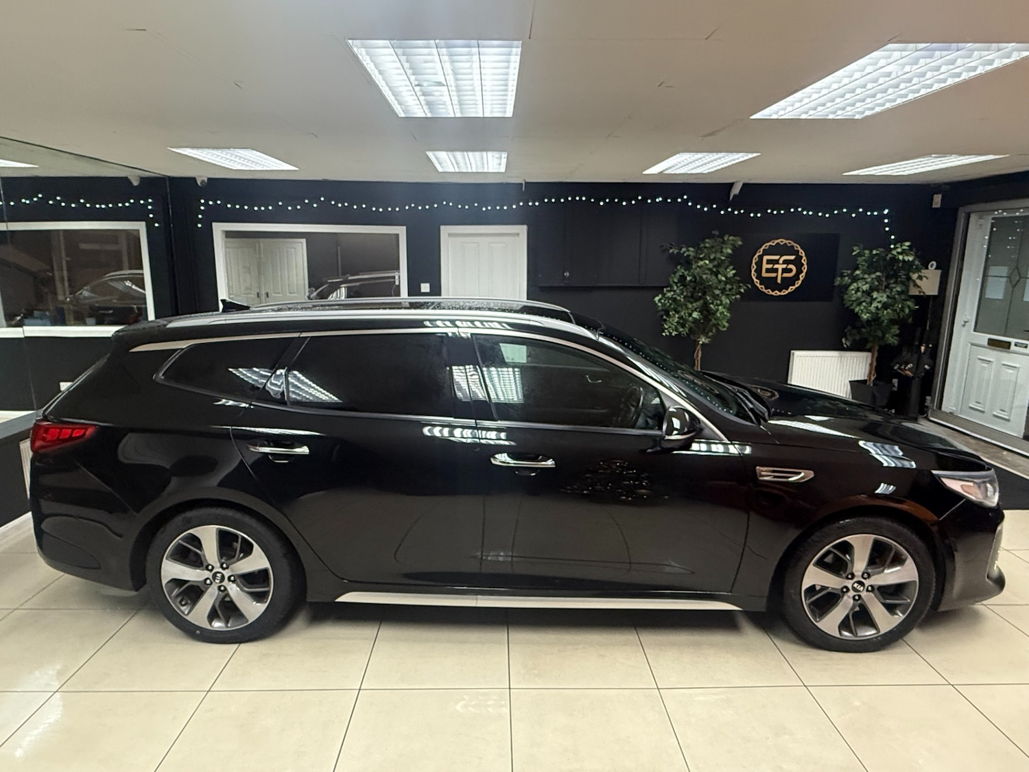 Used Kia Optima 2017 for sale - 77008896: Photo 5