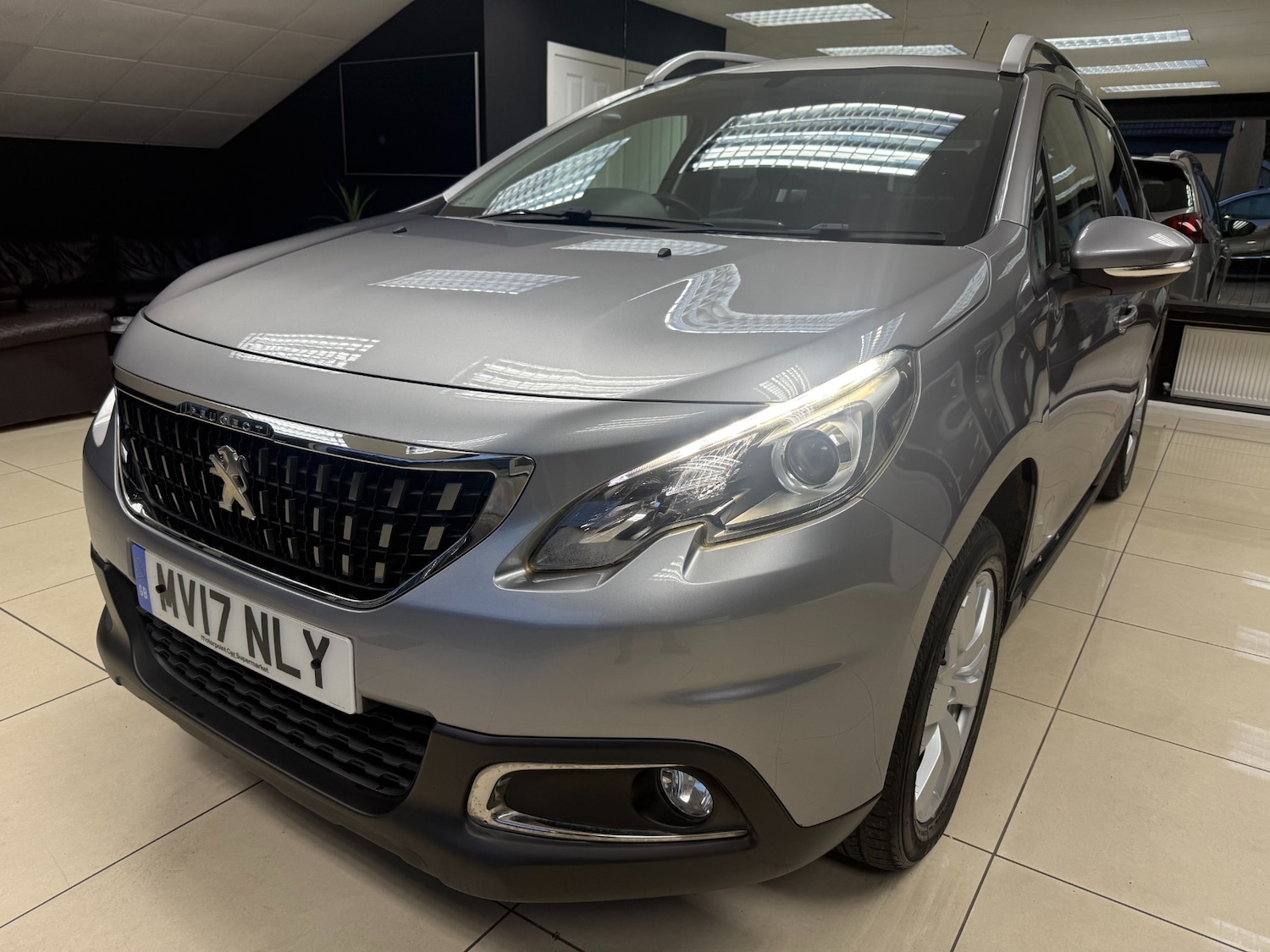 Used Peugeot 2008 2017 for sale - 76368406: Photo 3