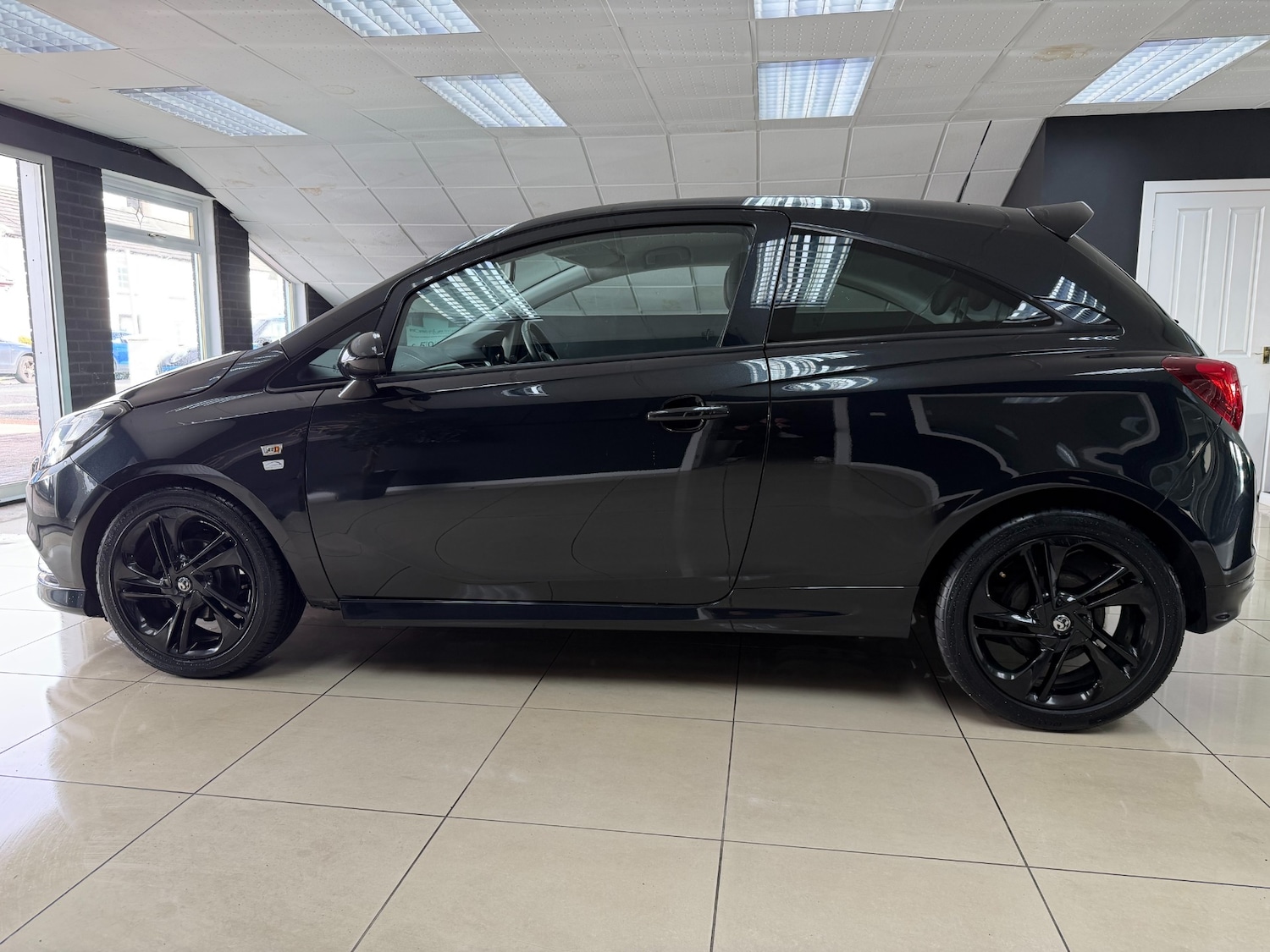 Used Vauxhall Corsa 2015 for sale - 77836744: Photo 5