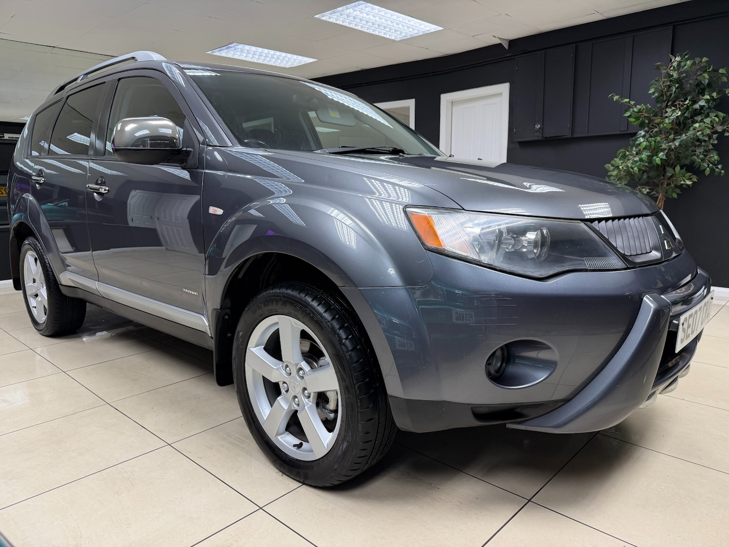 Used Mitsubishi Outlander 2007 for sale - 77881196: Photo 1