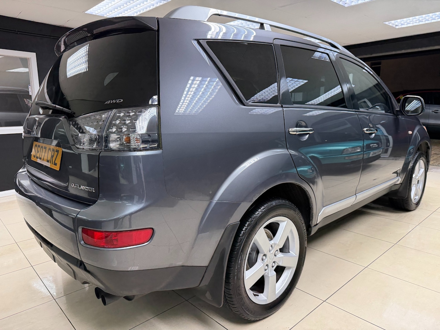 Used Mitsubishi Outlander 2007 for sale - 77881196: Photo 8