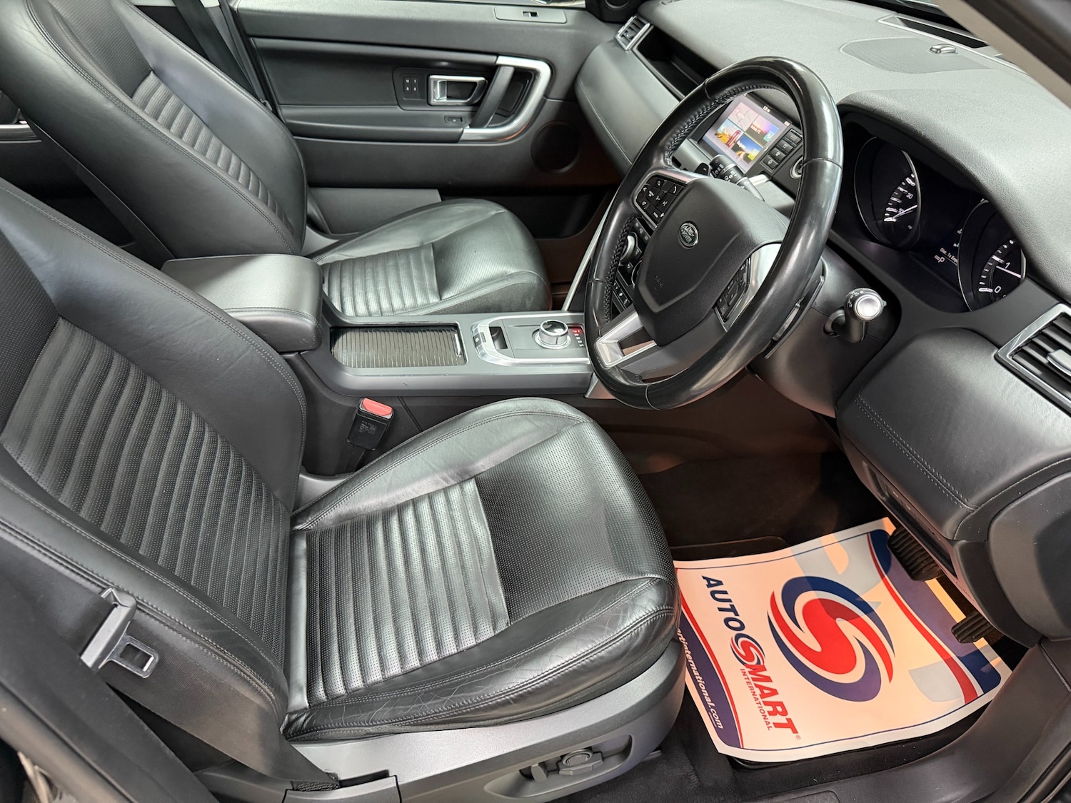 Used Land Rover Discovery Sport 2016 for sale - 78045762: Photo 11