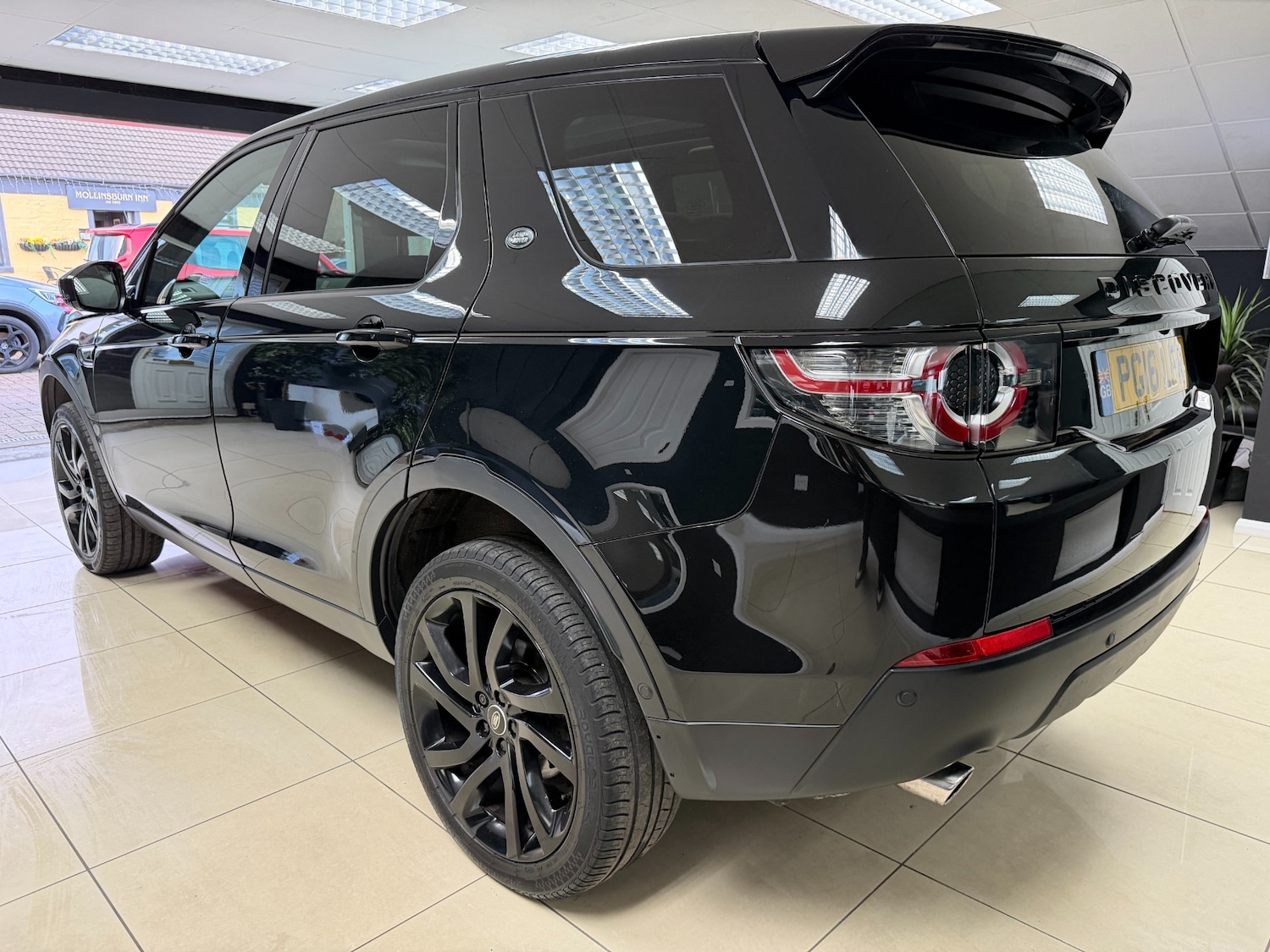 Used Land Rover Discovery Sport 2016 for sale - 78045762: Photo 6