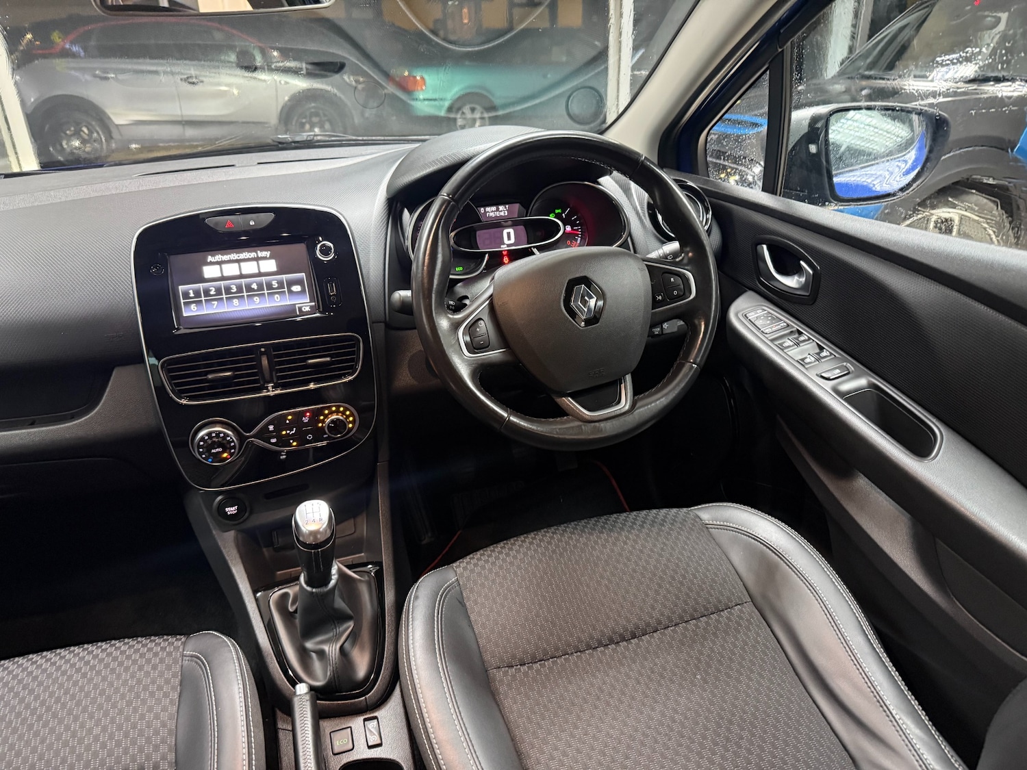 Used Renault Clio 2019 for sale - 77438508: Photo 10