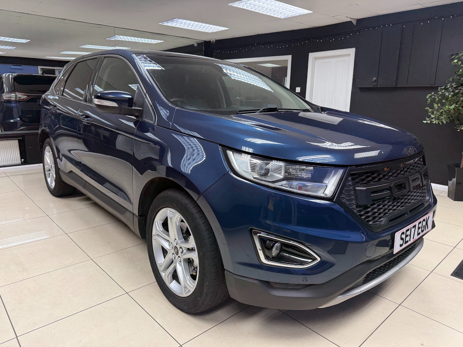 Used Ford Edge 2017 for sale - 77385533: Photo 1
