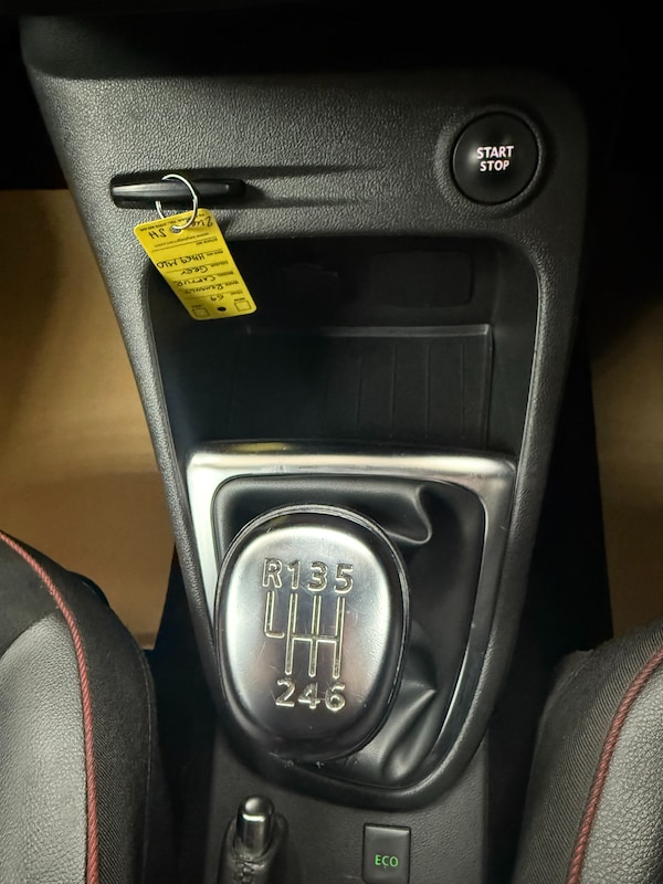 Used Renault Captur 2019 for sale - 76205858: Photo 16
