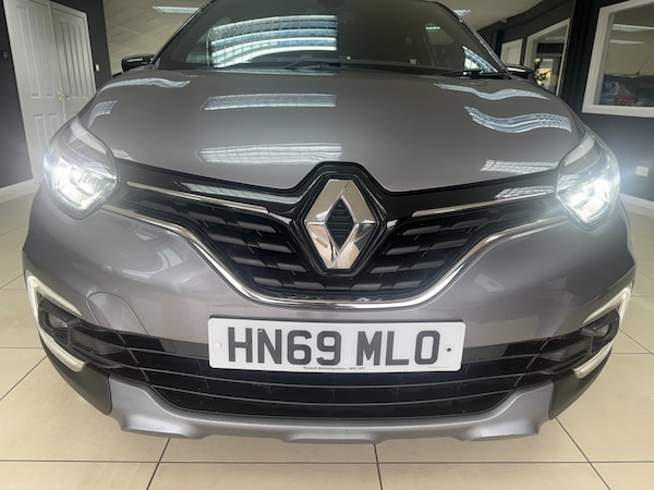 Used Renault Captur 2019 for sale - 76205858: Photo 2