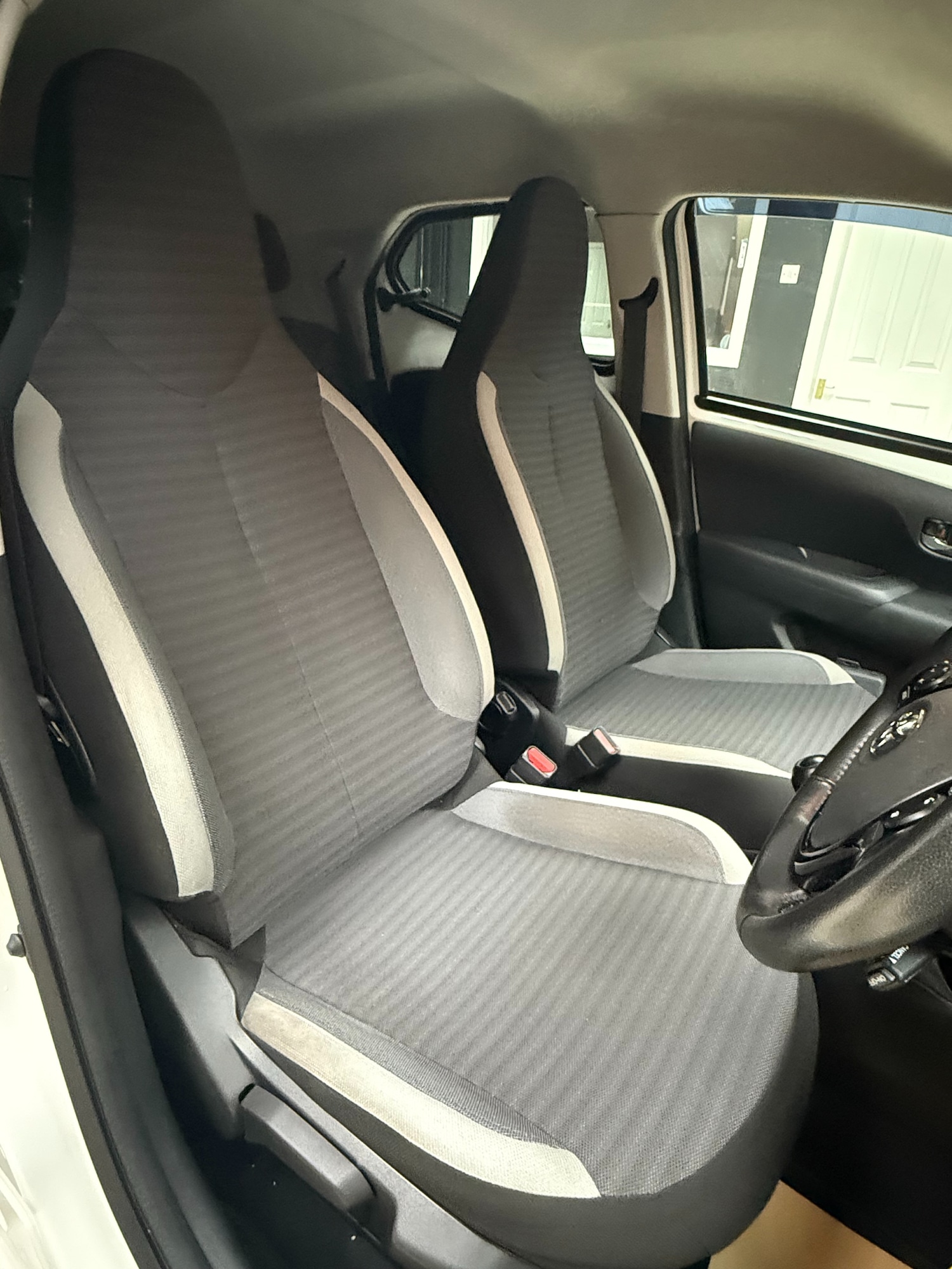 Used Toyota AYGO 2020 for sale - 76368415: Photo 11