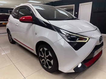 2020 (20) - 1.0 VVT-i X-Trend 5dr