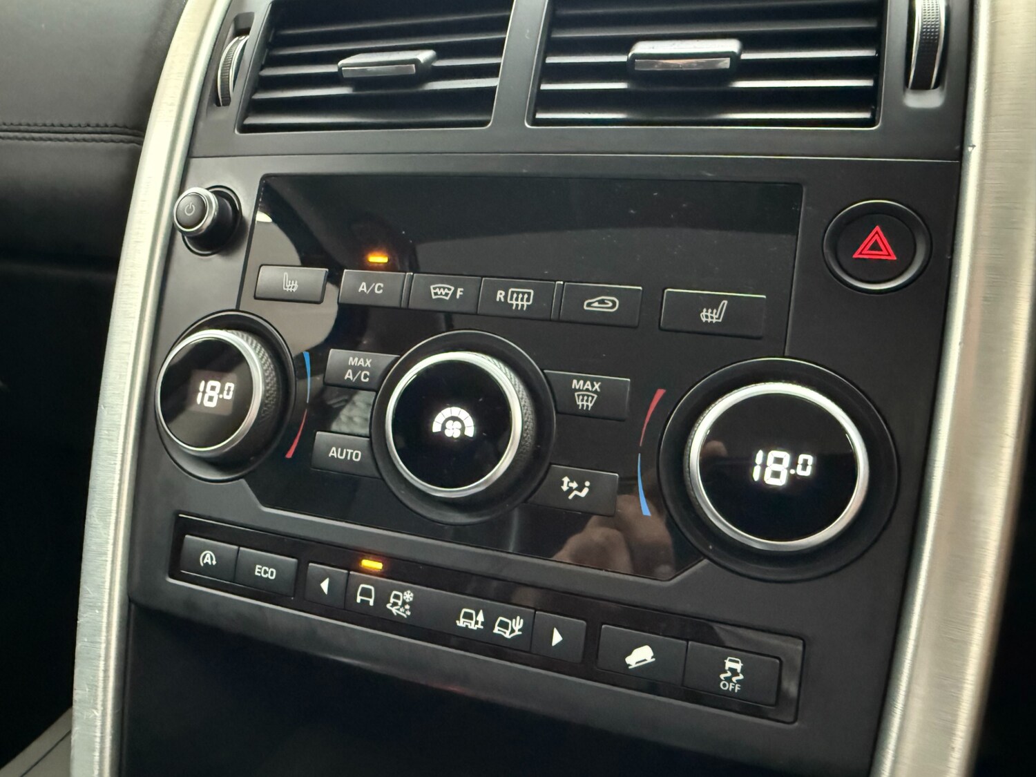 Used Land Rover Discovery Sport 2017 for sale - 76611661: Photo 16