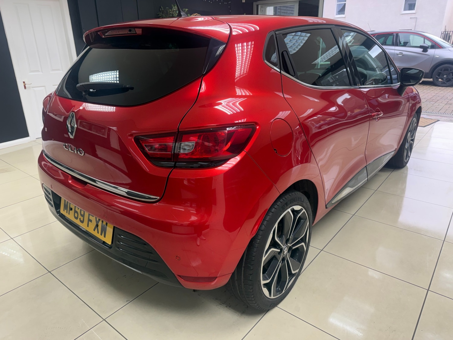 Used Renault Clio 2019 for sale - 77682171: Photo 8