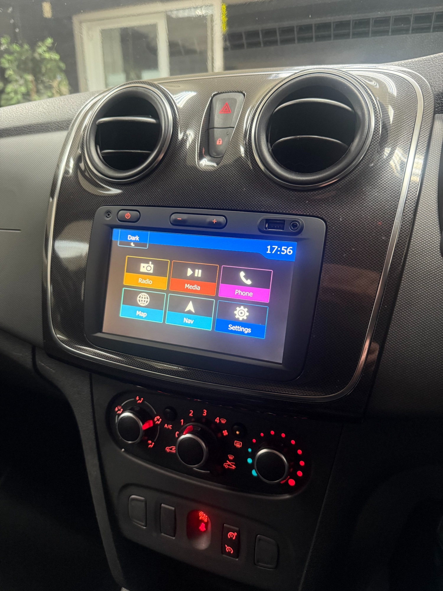 Used Dacia Sandero 2020 for sale - 77154762: Photo 15