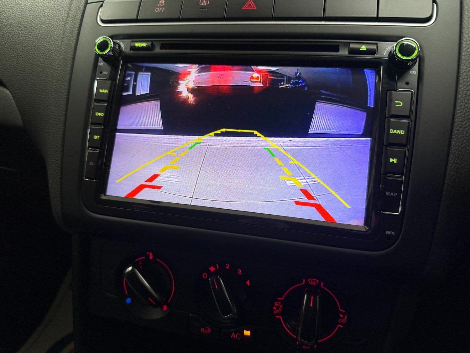 Used Volkswagen Polo 2013 for sale - 76935416: Photo 14