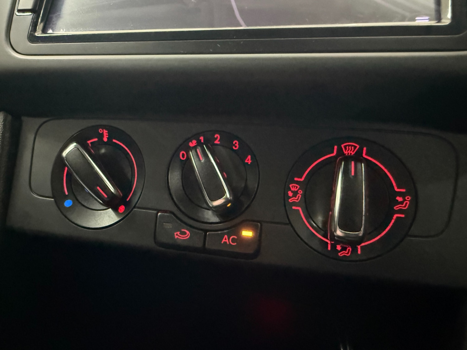 Used Volkswagen Polo 2013 for sale - 76935416: Photo 18