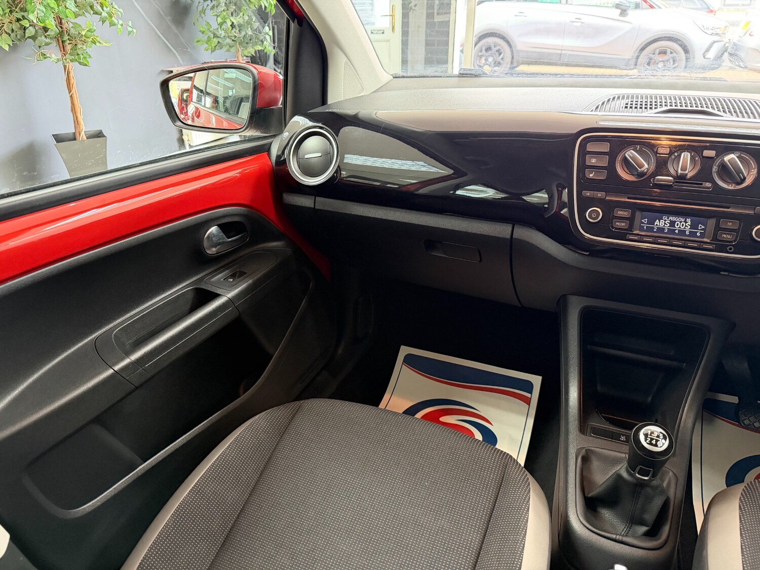 Used Volkswagen up! 2016 for sale - 78212239: Photo 12