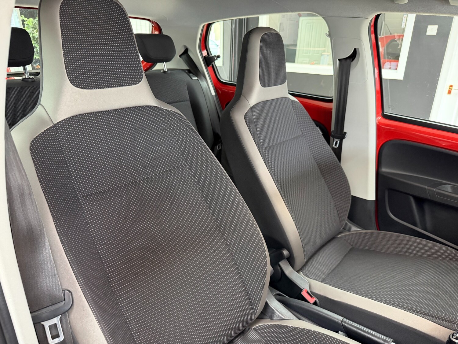 Used Volkswagen up! 2016 for sale - 78212239: Photo 14