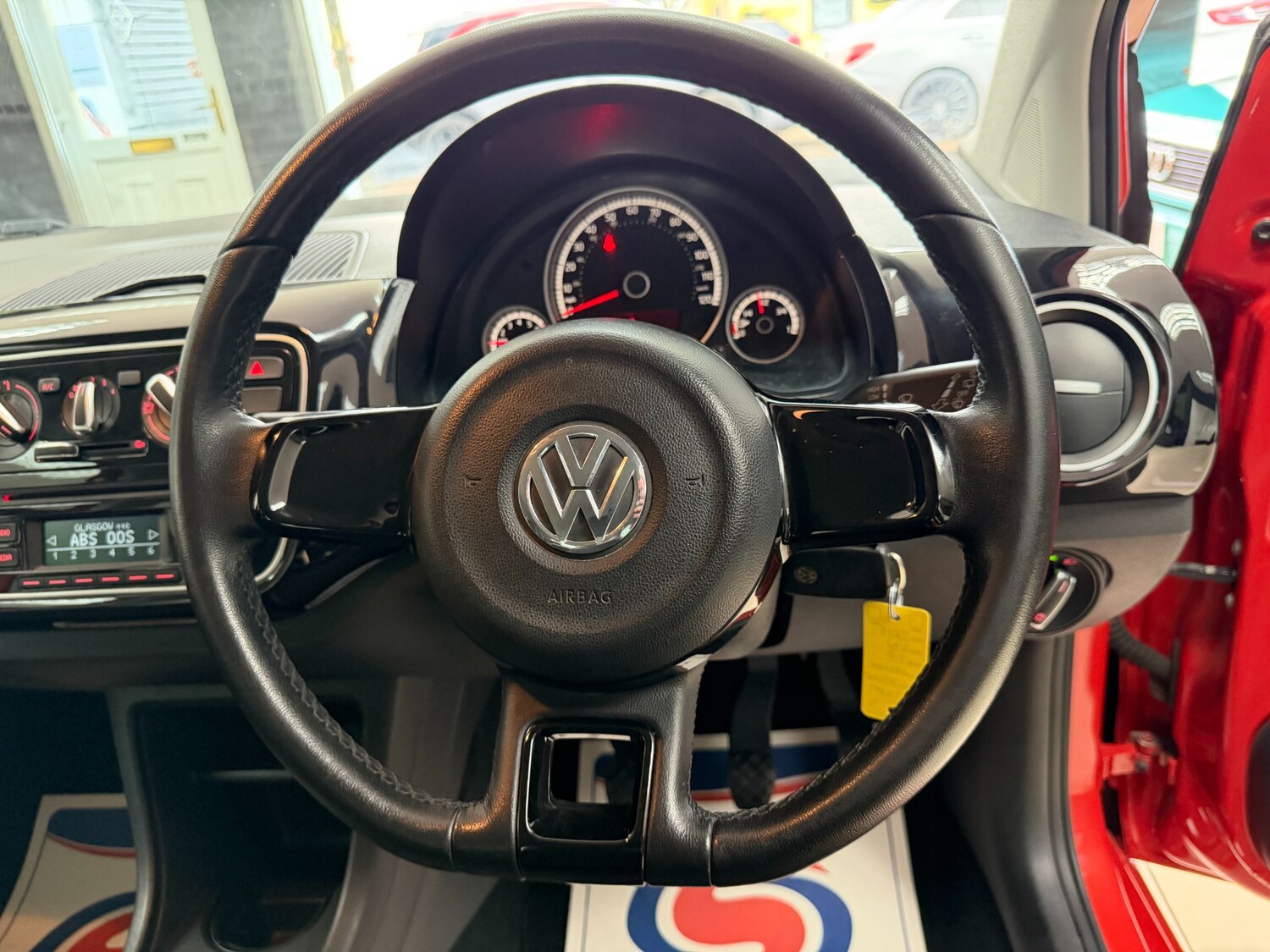 Used Volkswagen up! 2016 for sale - 78212239: Photo 15