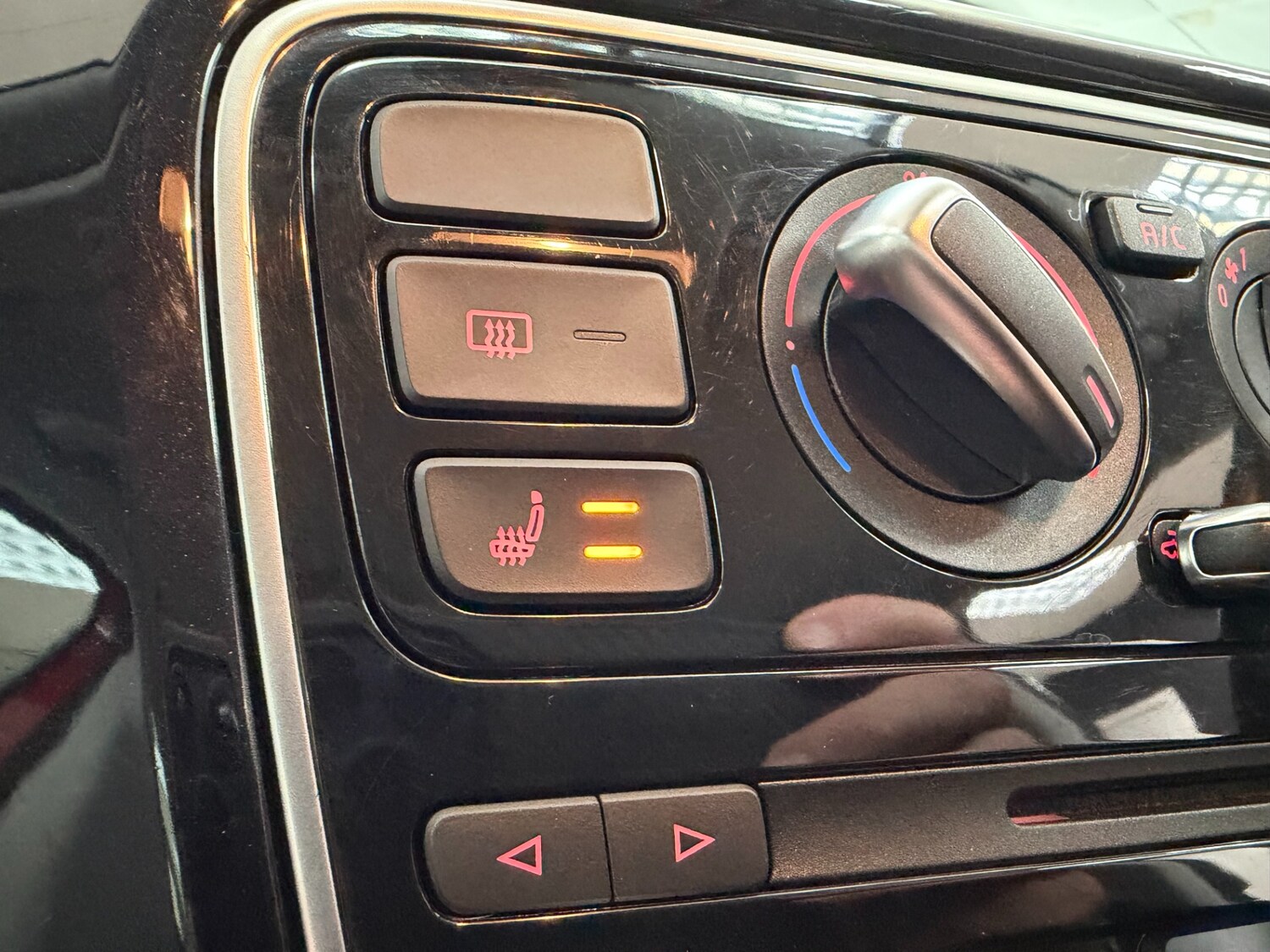 Used Volkswagen up! 2016 for sale - 78212239: Photo 19