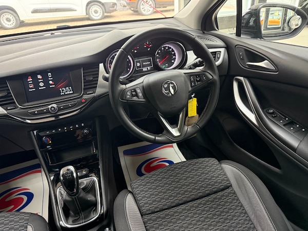 Used Vauxhall Astra 2020 for sale - 76117707: Photo 11