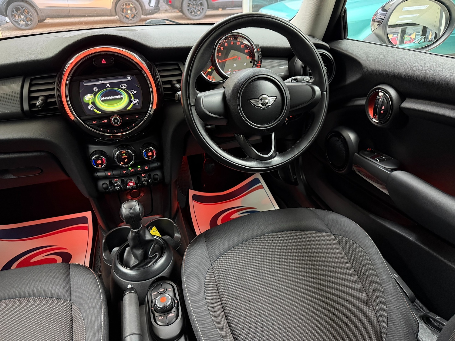 Used MINI Hatch 2015 for sale - 77934111: Photo 10