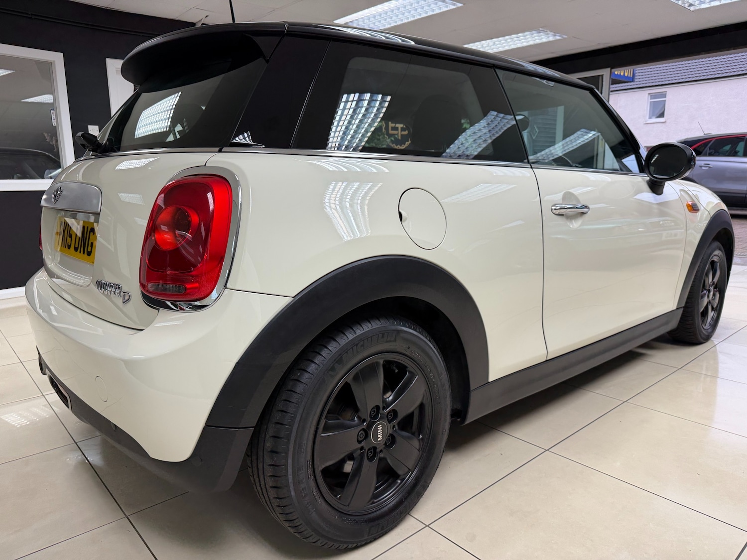 Used MINI Hatch 2015 for sale - 77934111: Photo 9