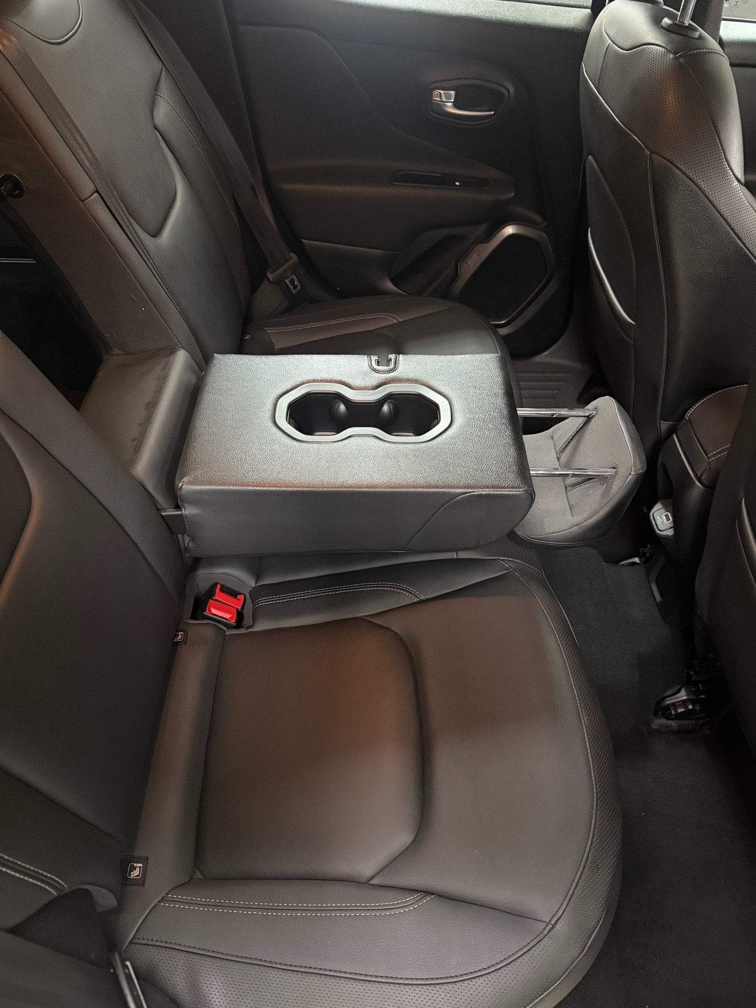 Used Jeep Renegade 2018 for sale - 76096950: Photo 18