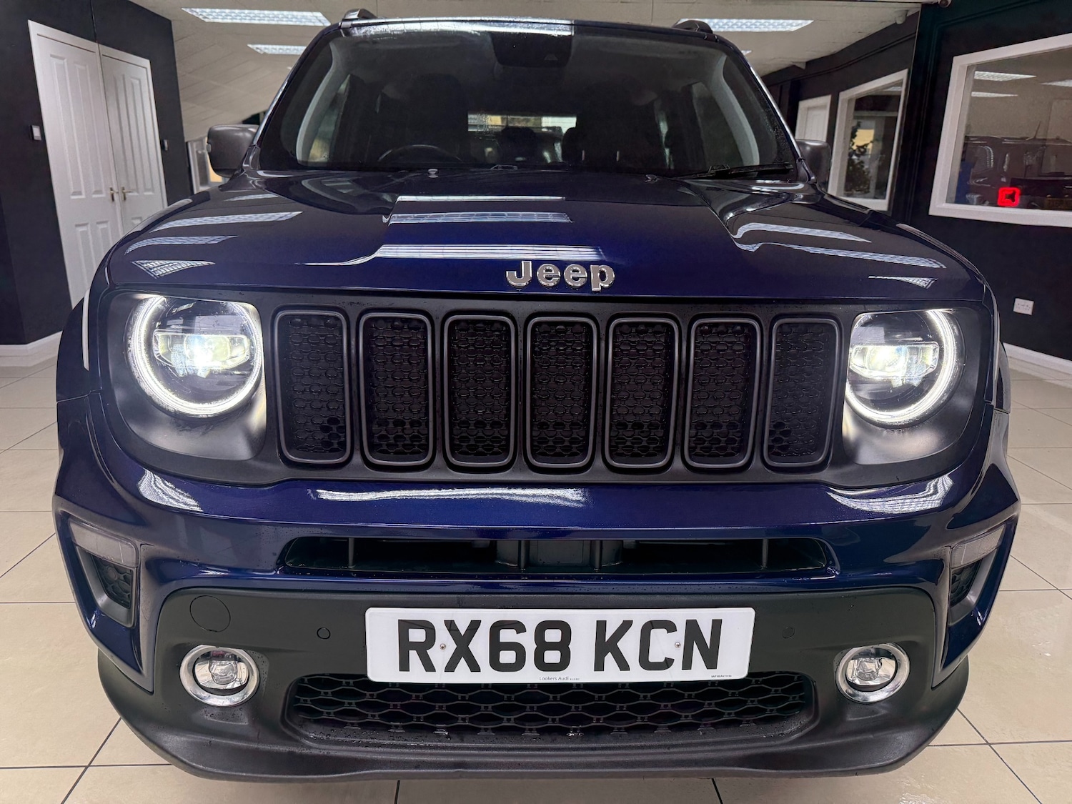 Used Jeep Renegade 2018 for sale - 76096950: Photo 2