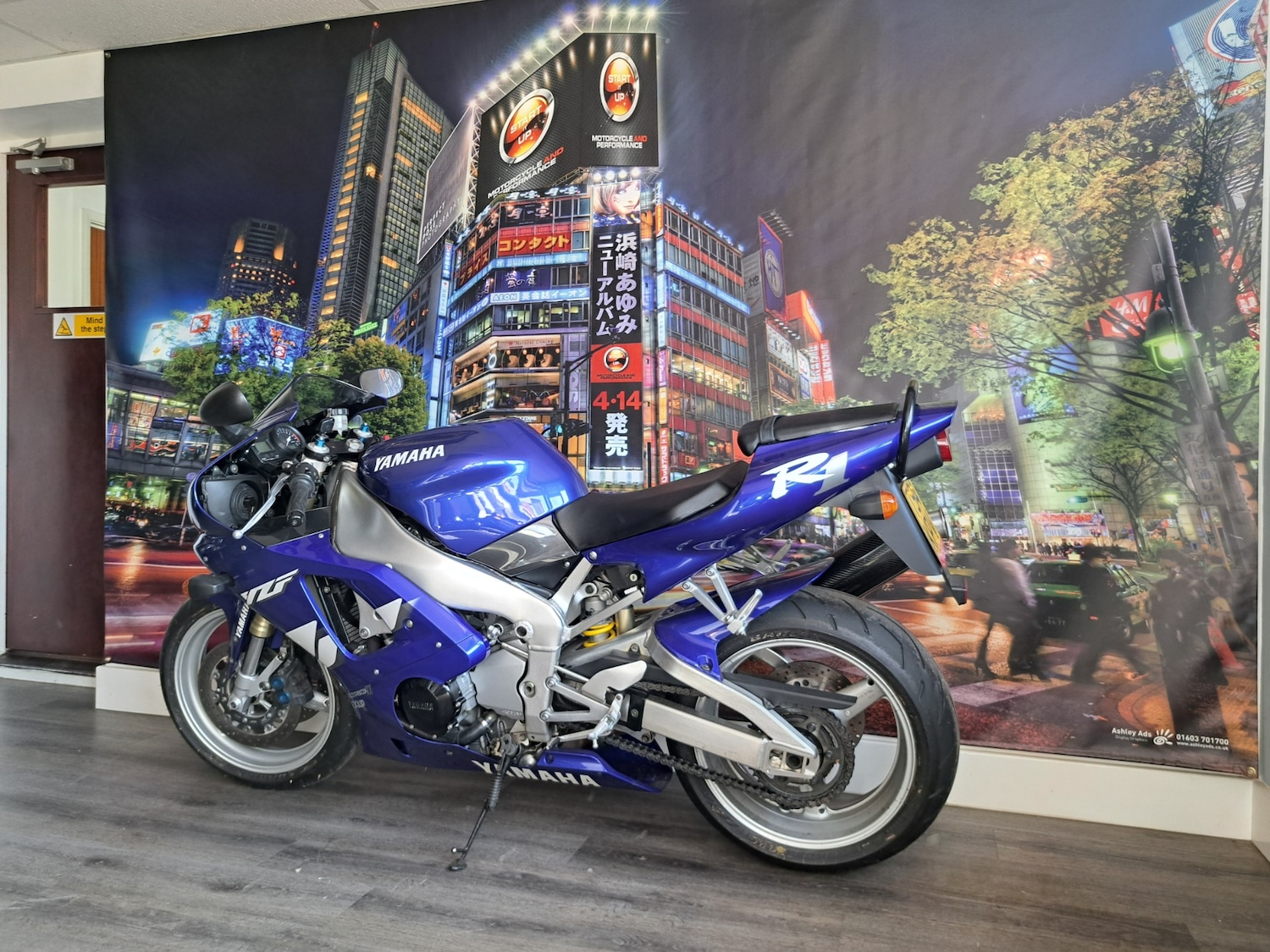 Yamaha R1