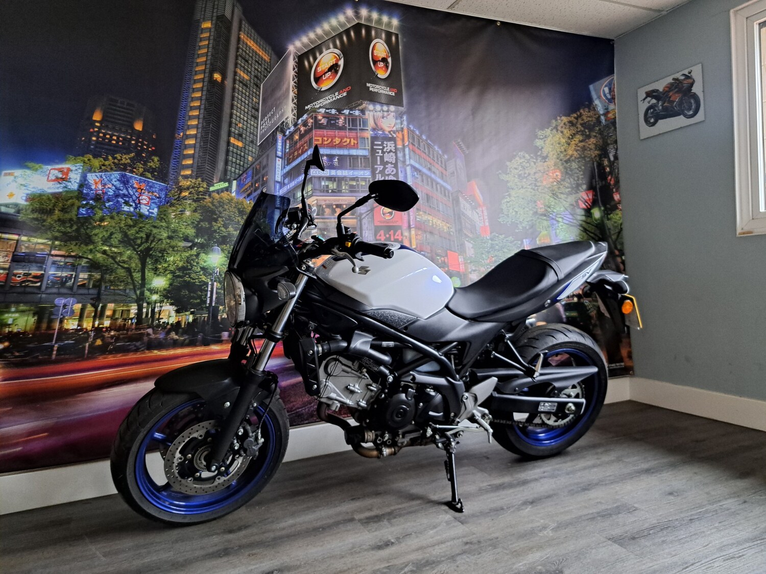 Suzuki SV